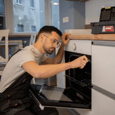 Factotum / Homme à tout